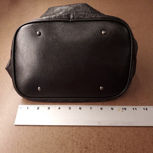 Skull Embossed Bucket Bag Tote Black Shopper Purse Chain Gothic Punk Alternative - Picture 6 of 11